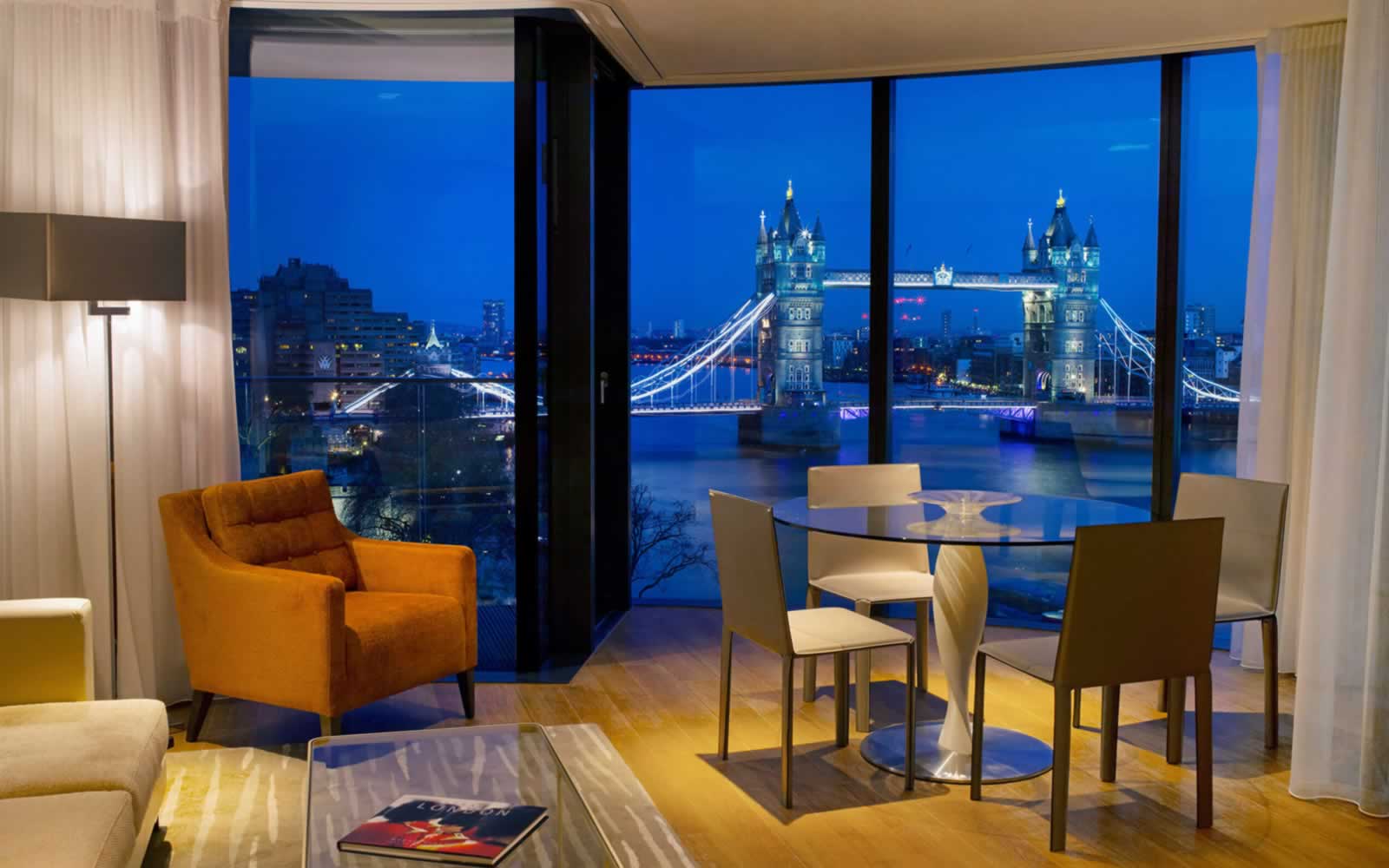 high rise apartmen tower bridge